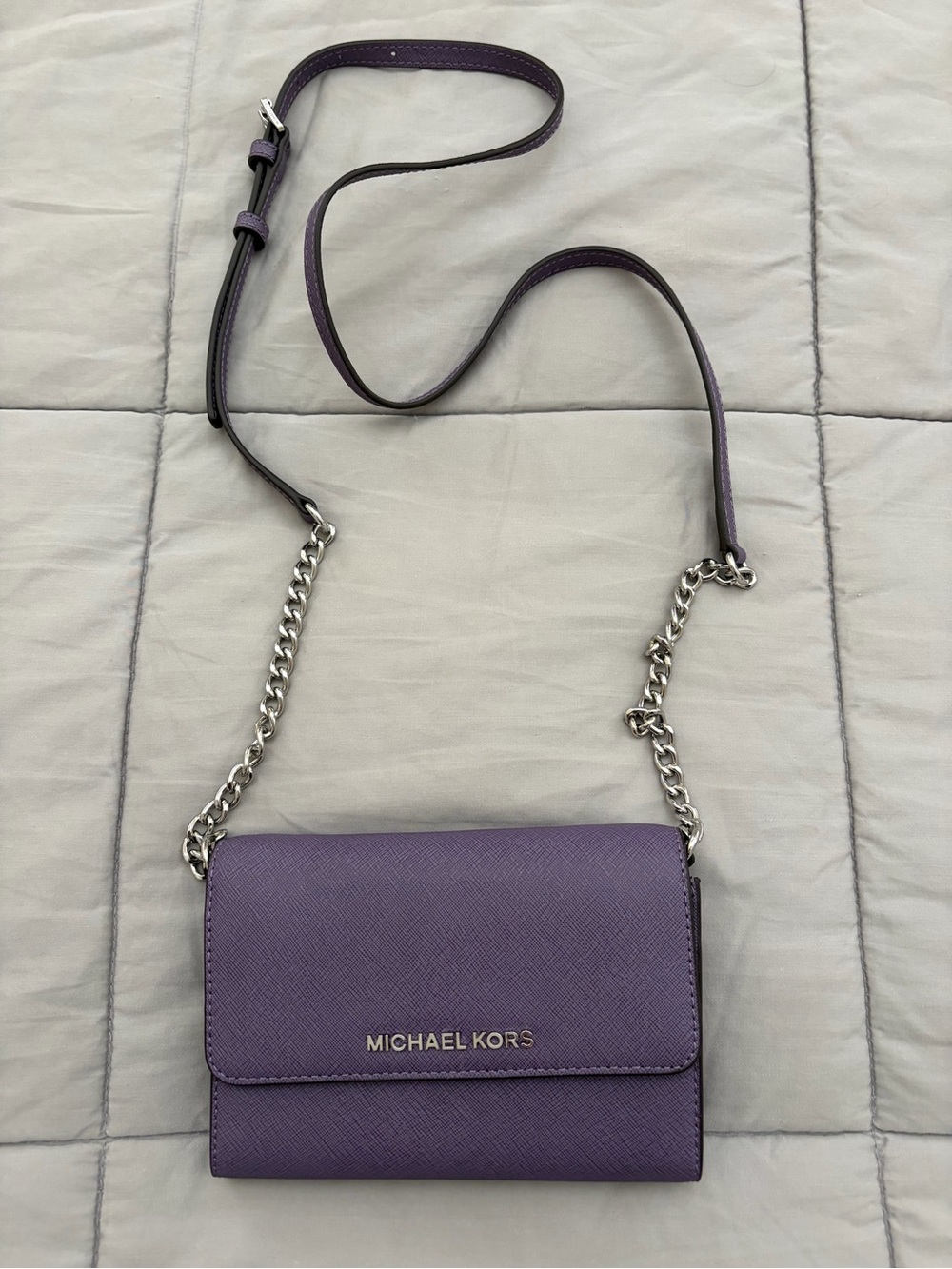 NWT Michael Kors Lavender Saffiano Crossbody with Chain Strap